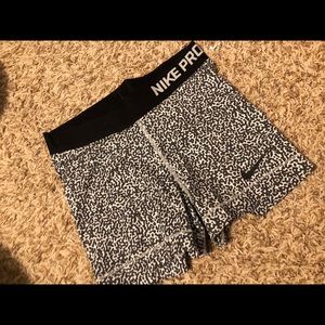nike pros